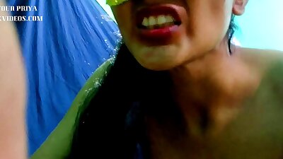 बहन चोद मर गयी&comma; गान्ड फट गई