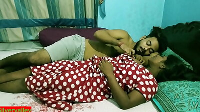 Indian teen couple viral hot sex video&excl;&excl; Village girl vs smart teen boy real sex
