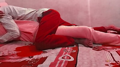 पड़ोसी वाली भाभी को मस्त करके चोदा &vert; हिंदी आवाज में