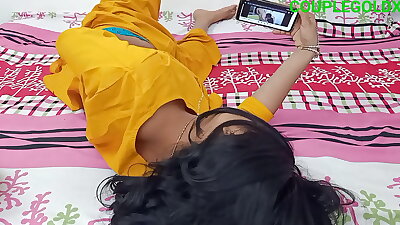 Xvideos मै जैसे चोदते हैं वेसे चोदो मुझे और जोर जोर चोदो मेरी चूत को&period;