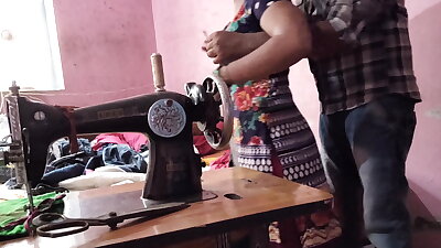 Desi Bhabhi Having Sex With Her Trailer